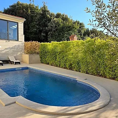 Boutique Oasi מלון 5*