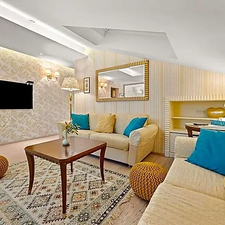 Boutique Oasi 5* פולה