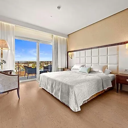 Boutique Oasi Bed and breakfast 5*